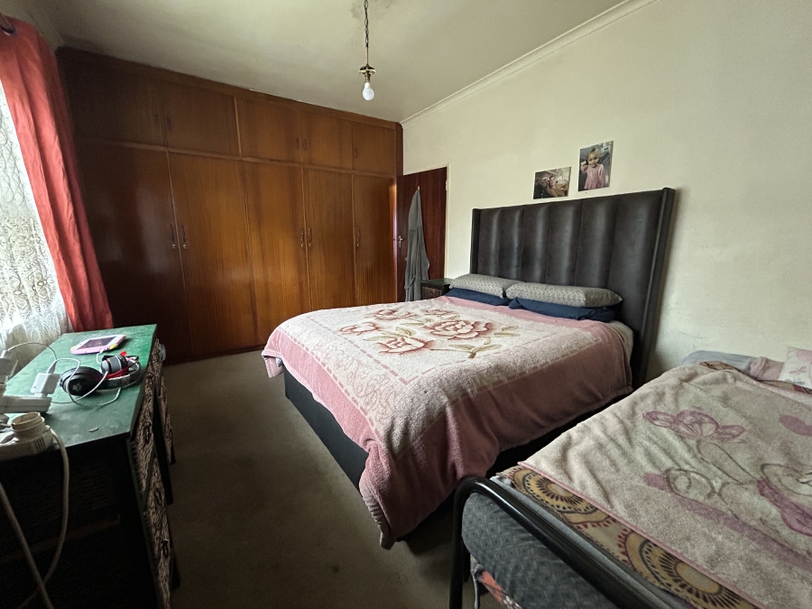 3 Bedroom Property for Sale in Churchill Estate Western Cape